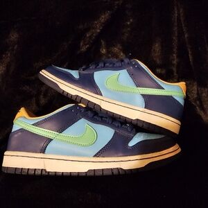 Size 6y-  234. Nike dunk low all-star